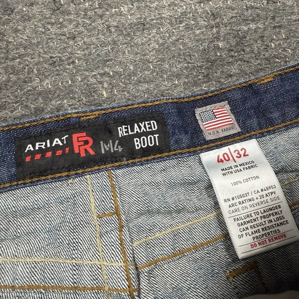 Ariat M4 Relaxed Boot Cut Flame Resistant FR Work Jeans Mens 40x32 Blue Workwear